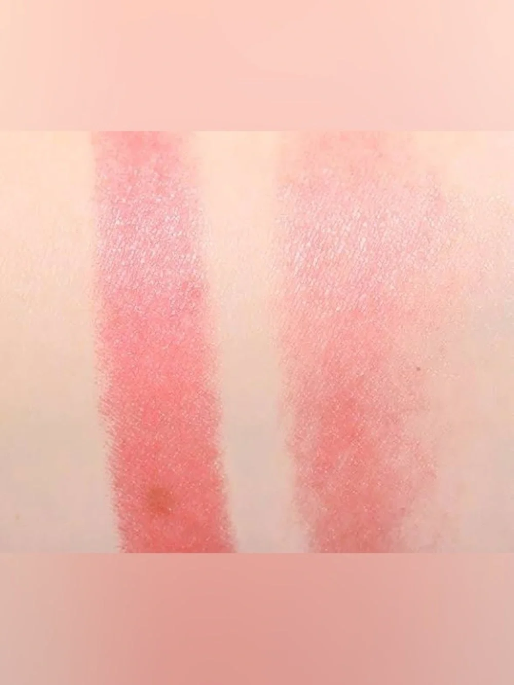 HUDA BEAUTY Cheeky Tint Blush Stick - Coral Cutie